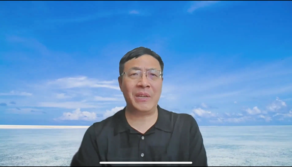 男人的照片上写着字描述已自动生成 男人的照片上写着字描述已自动生成